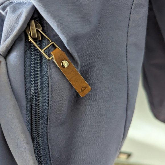 Women's Blue/Purple hooded McKinley jacket size small - Picture 8 of 8